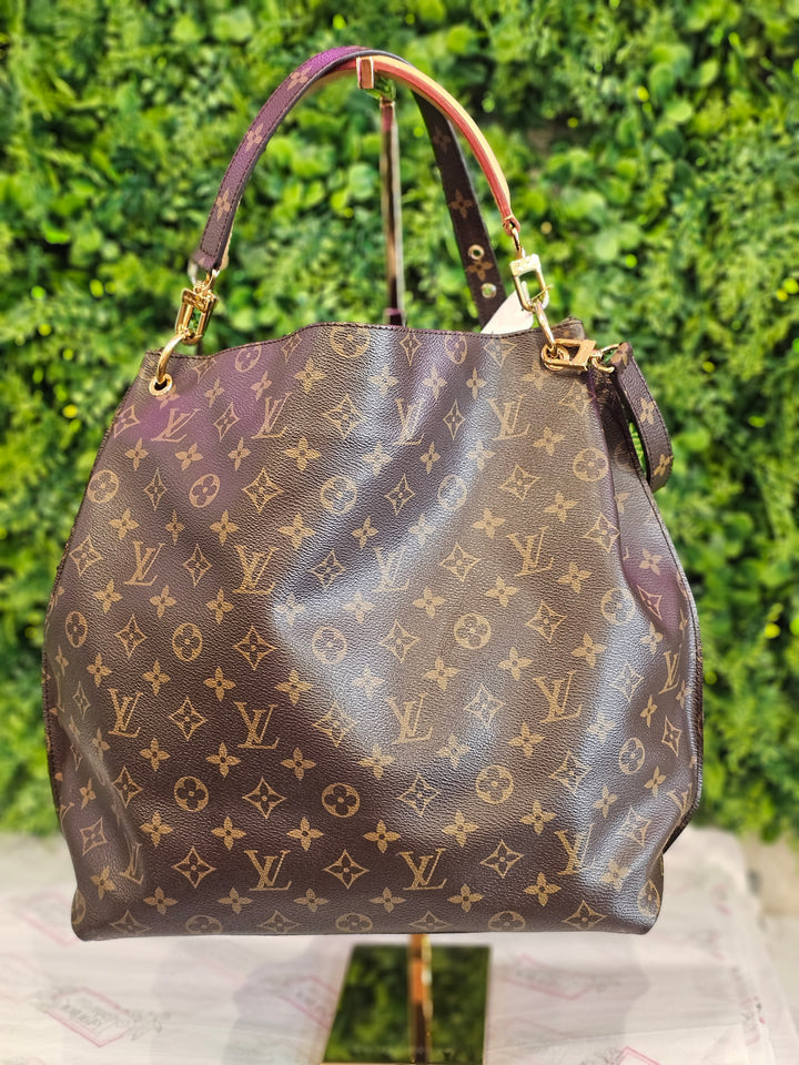 Louis Vuitton Metis Hobo Bag