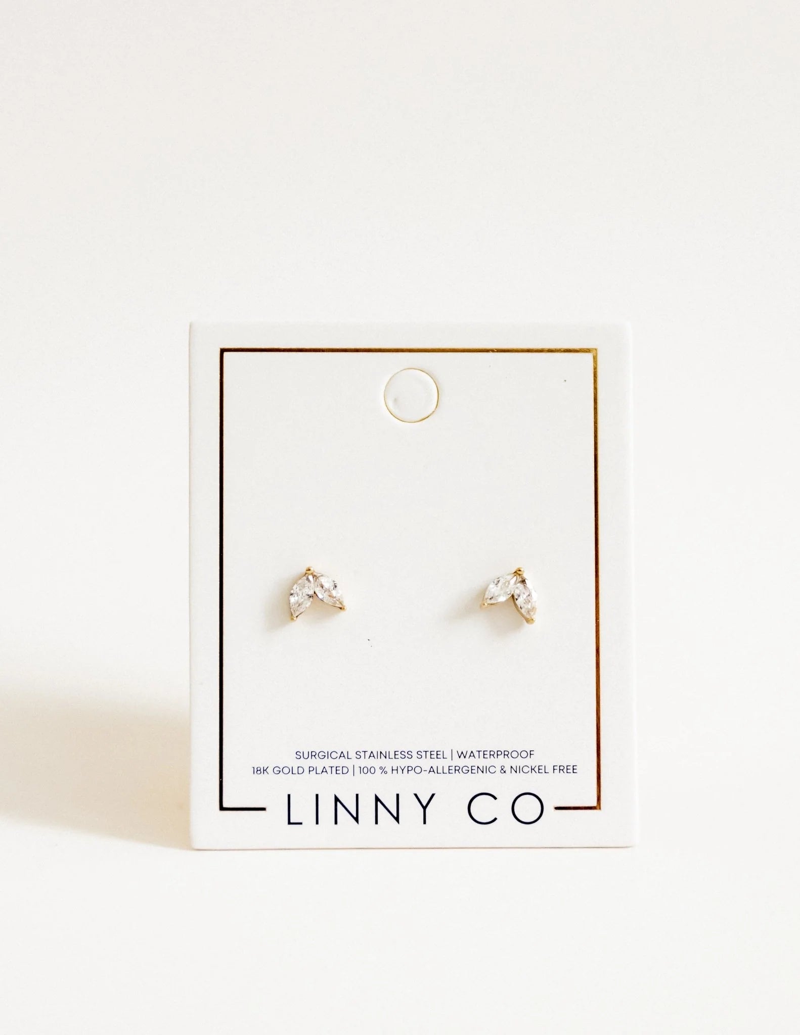 Linny & Co Screwback Stud Earring Nova