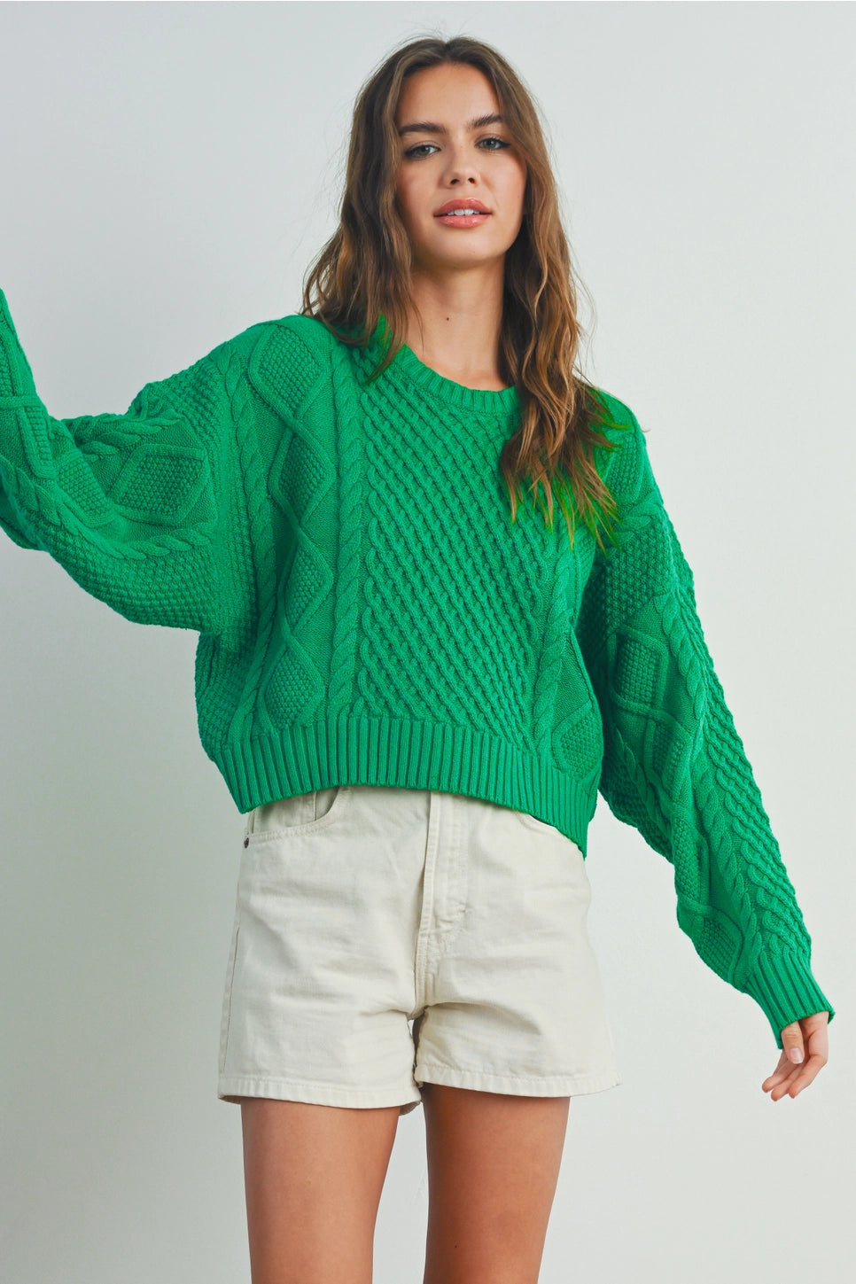 Cozy Cropped Cable Knit Sweater Green