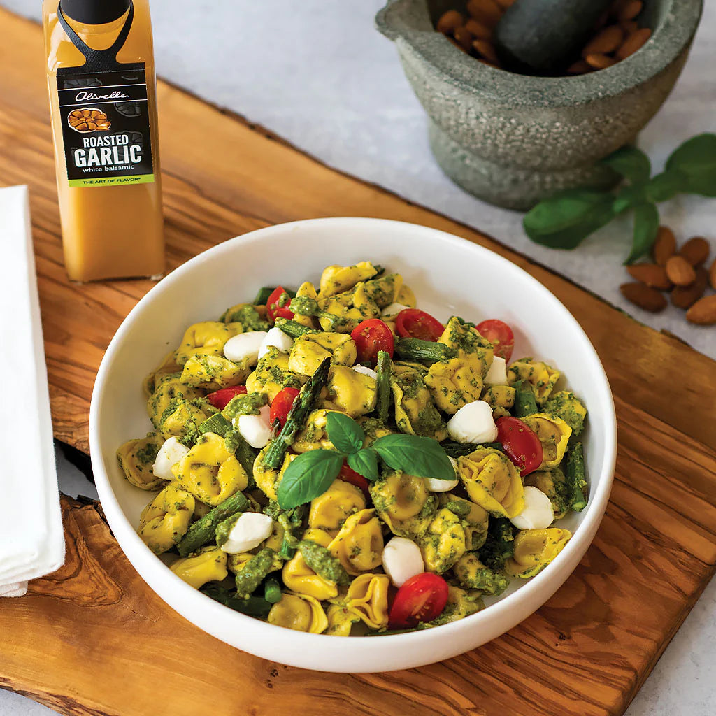 Olivelle Roasted Garlic White Balsamic