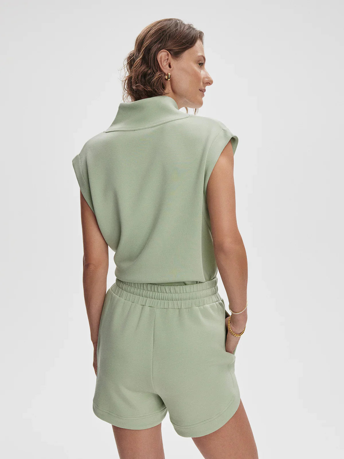 Varley Ollie High Rise Shorts Snow Sage 3.5”