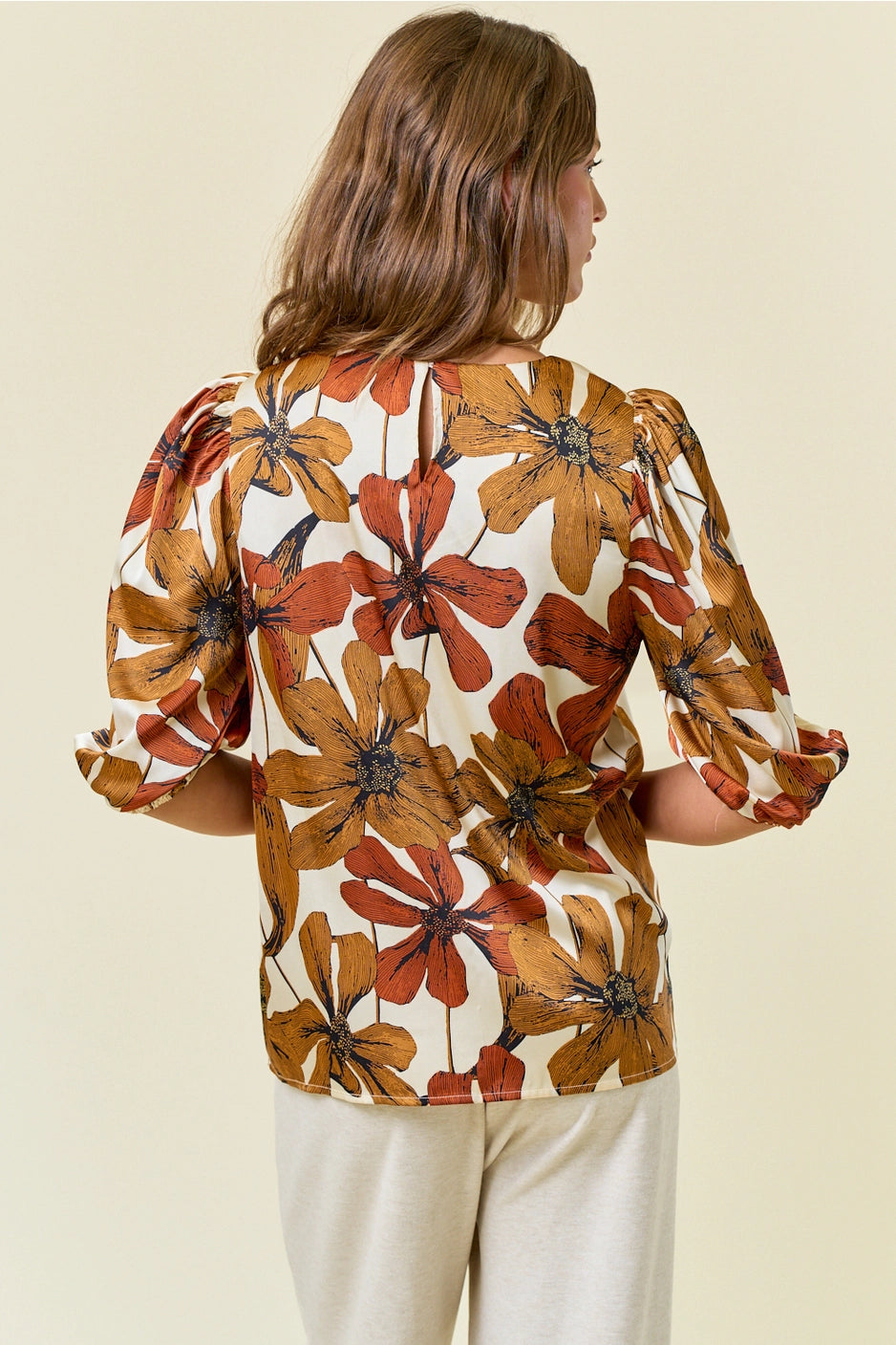 Doe and Rae Floral Printed 3/4 Sleeve Blouse