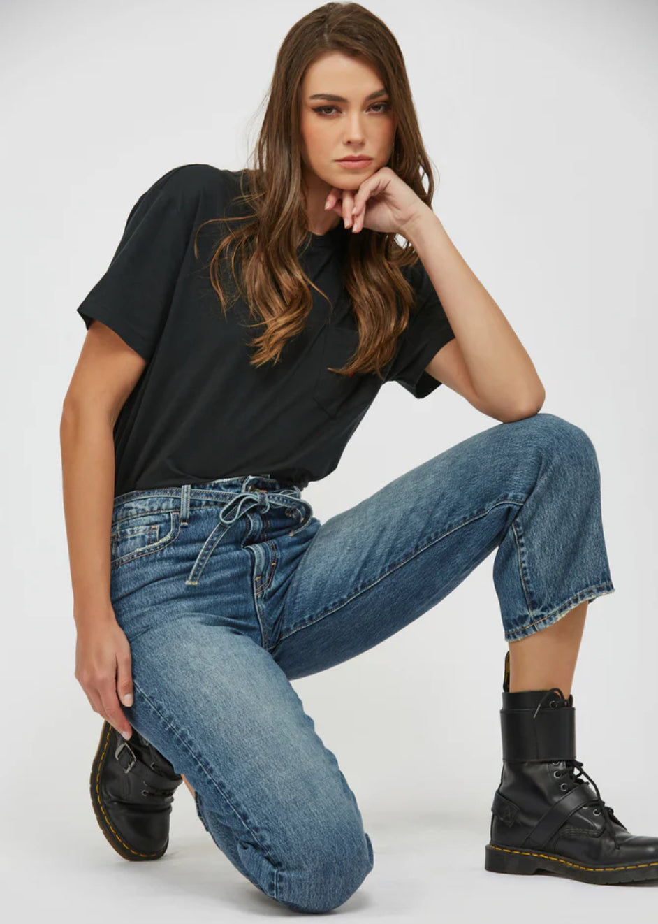 Hidden Jeans Ella High Rise Cropped Wide Straight Jean