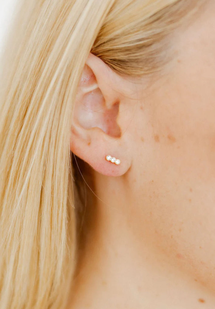 Linny & ConScrewback Stud Earring Poppy
