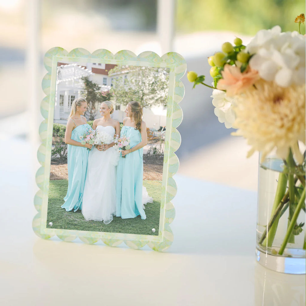 Laura Park 5x7 Acrylic Scalloped Picture Frame