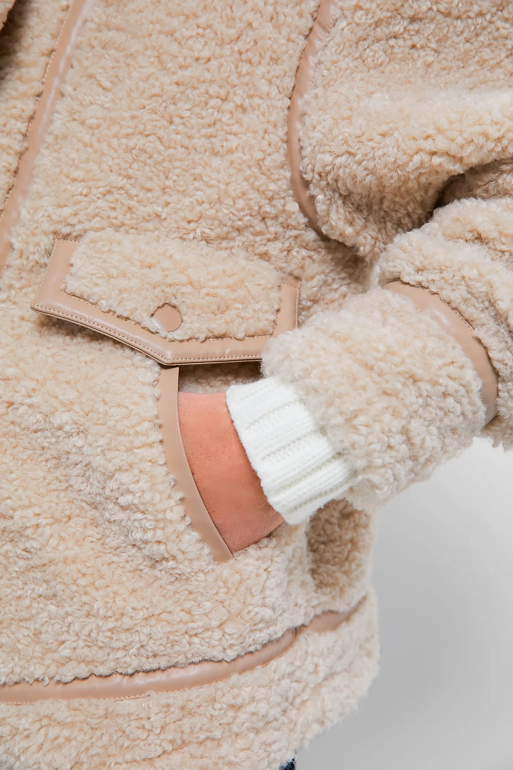 Z Supply Ari Sherpa Jacket Fossil