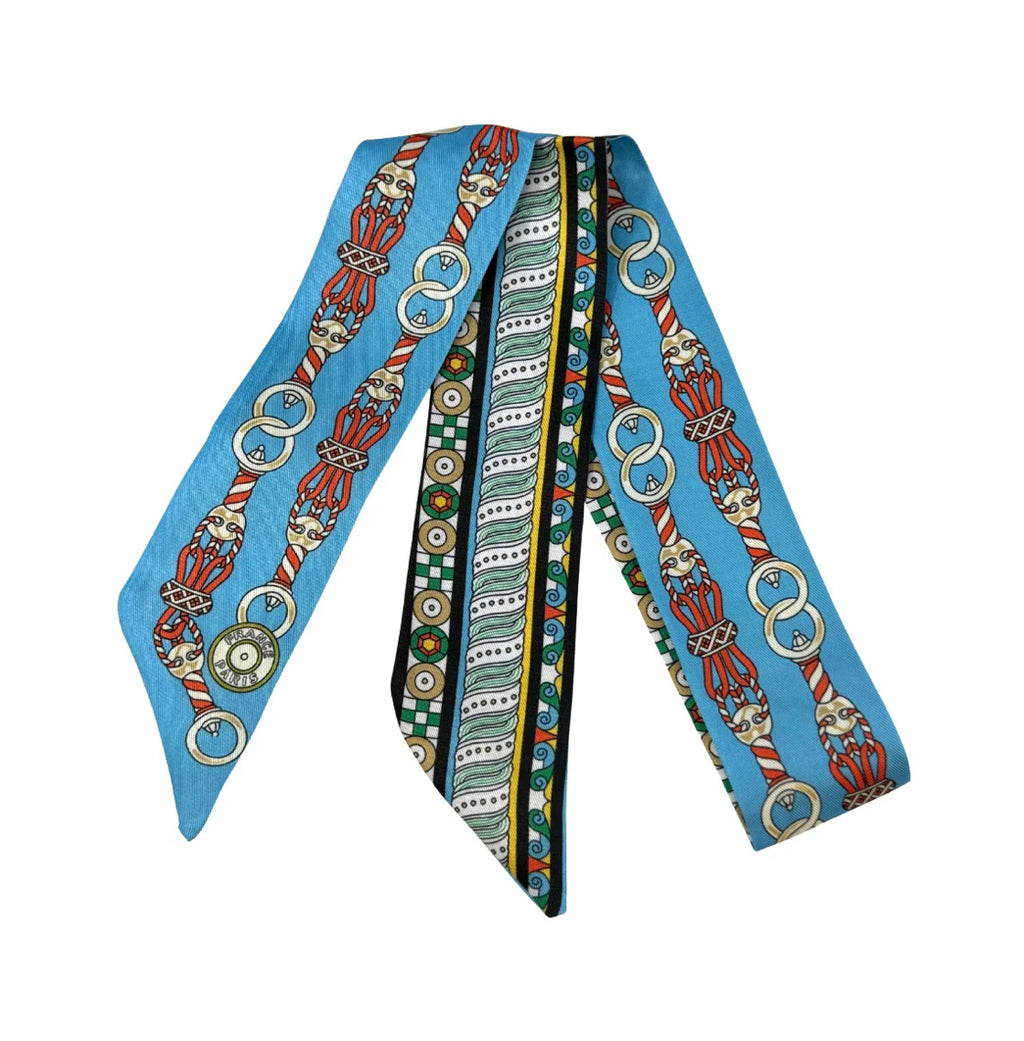 Spiraling Equestrian Motif Printed Skinny Silk Scarf Twilly