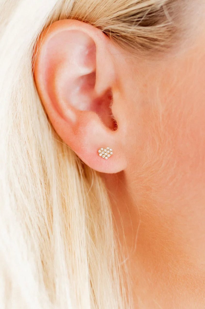 Linny & Co Screwback Stud Earring Leo Clear