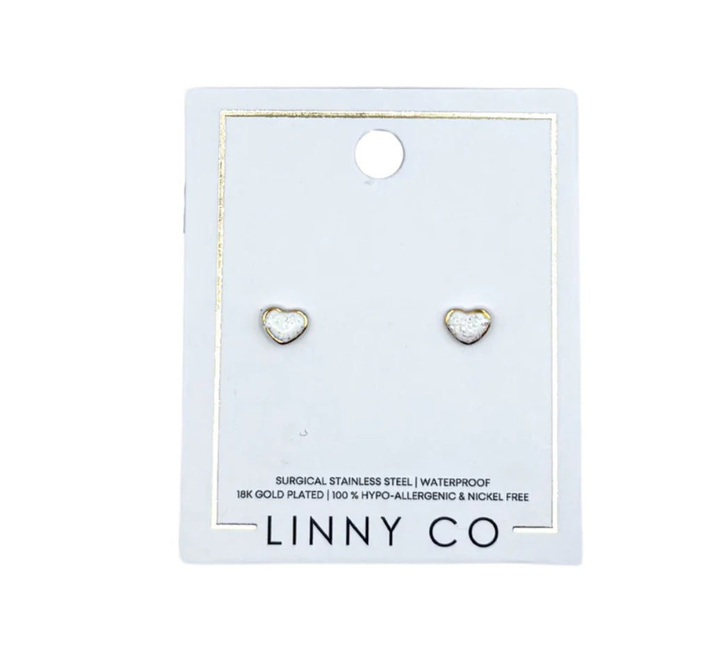 Linny & Co Screwback Stud Earring Nora White Heart