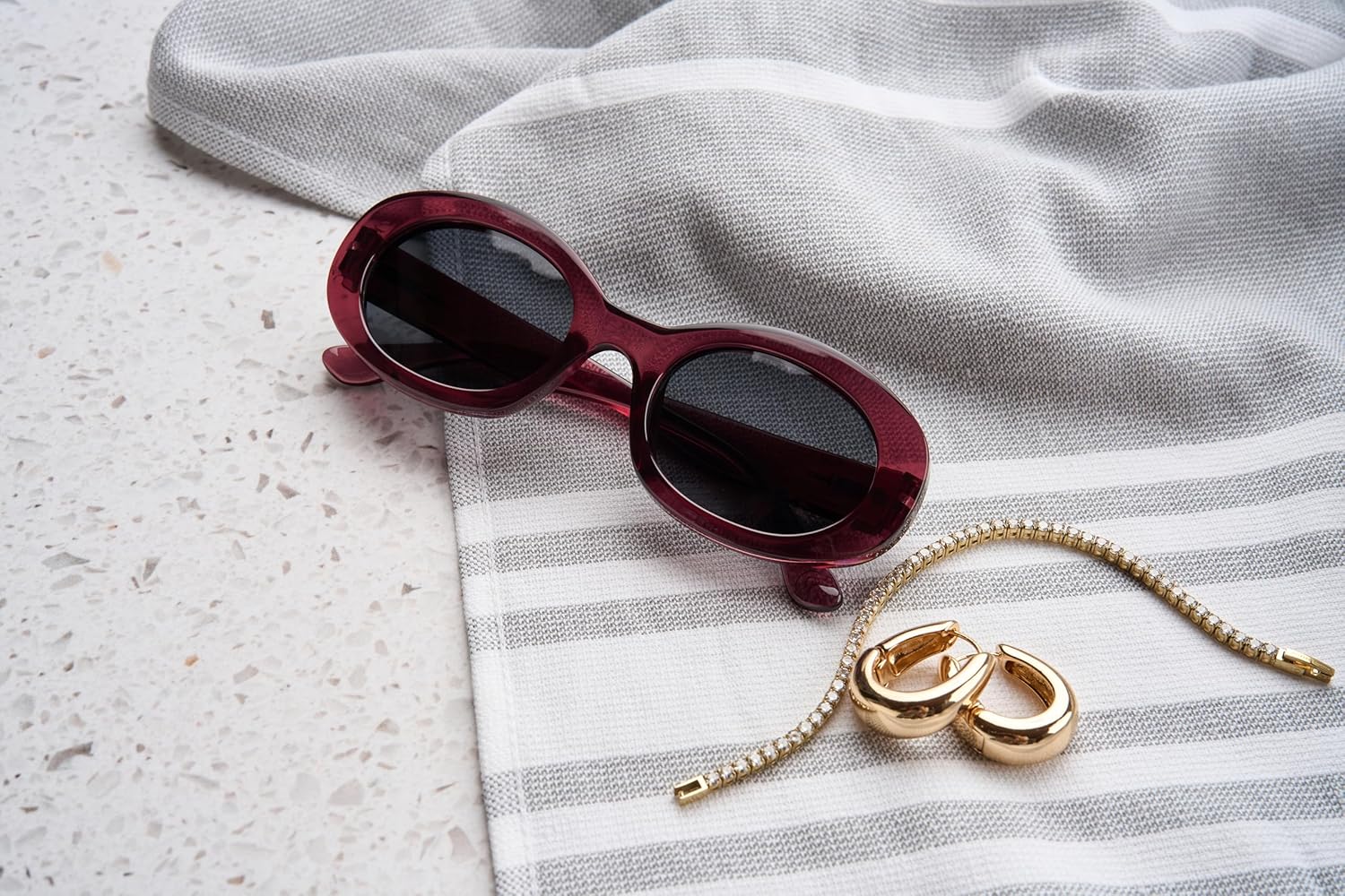 Peepers Howdy Polarized Sunglasses Cherry