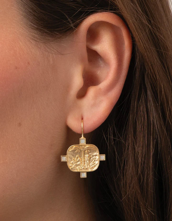 Spartina 449 Kirk’s Bluff Earrings White Opal