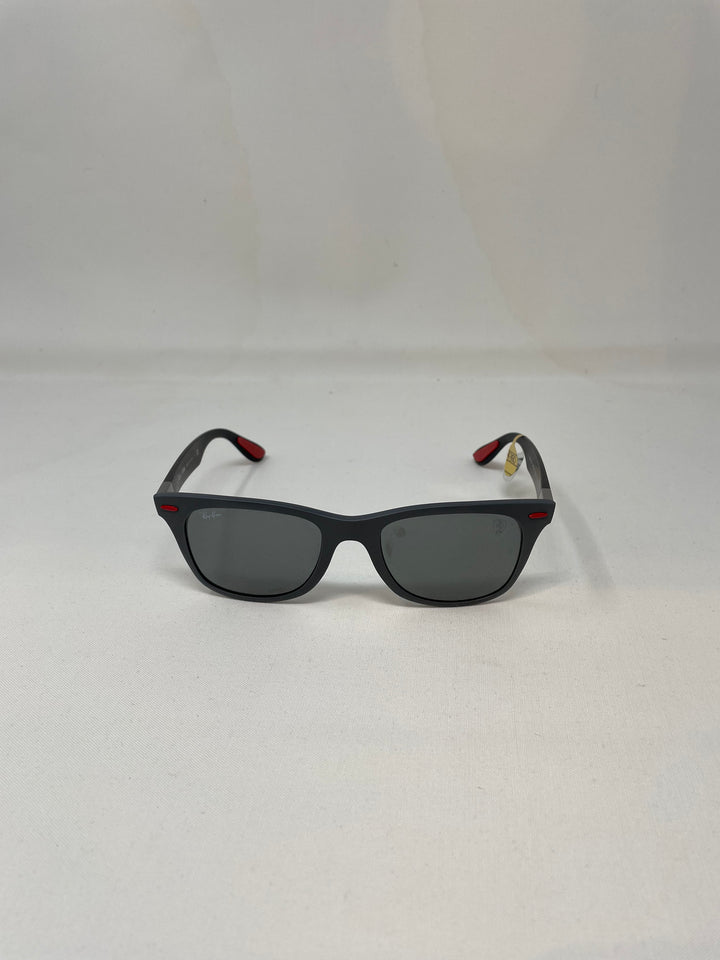 Ray-Ban Scuderia Ferrari Wayfarer